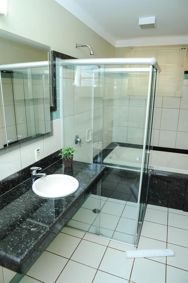 Hotel Paranoa Guaira  Экстерьер фото
